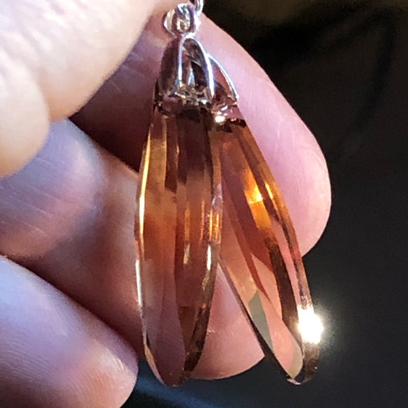 Stunning Swarovski Light Topaz Ellipse Earrings - Picture 8 of 8